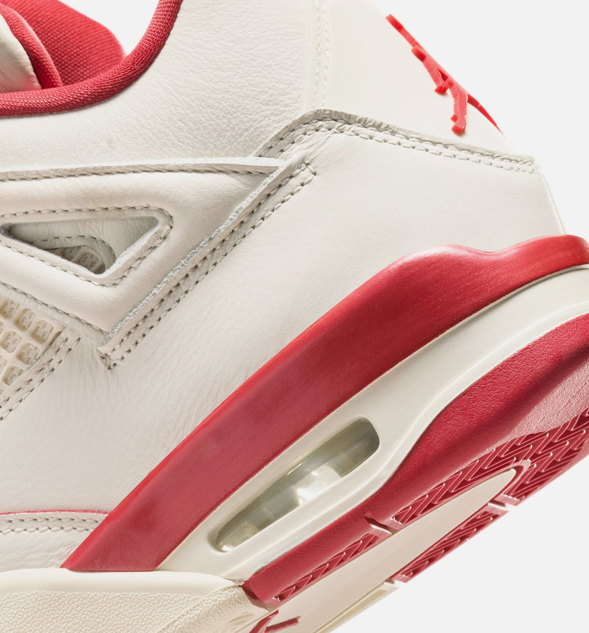 Air Jordan 4 Retro Valentine's Day Women's 生活方式运动鞋｜Pale Ivory/Sierra Red/Tough Red
