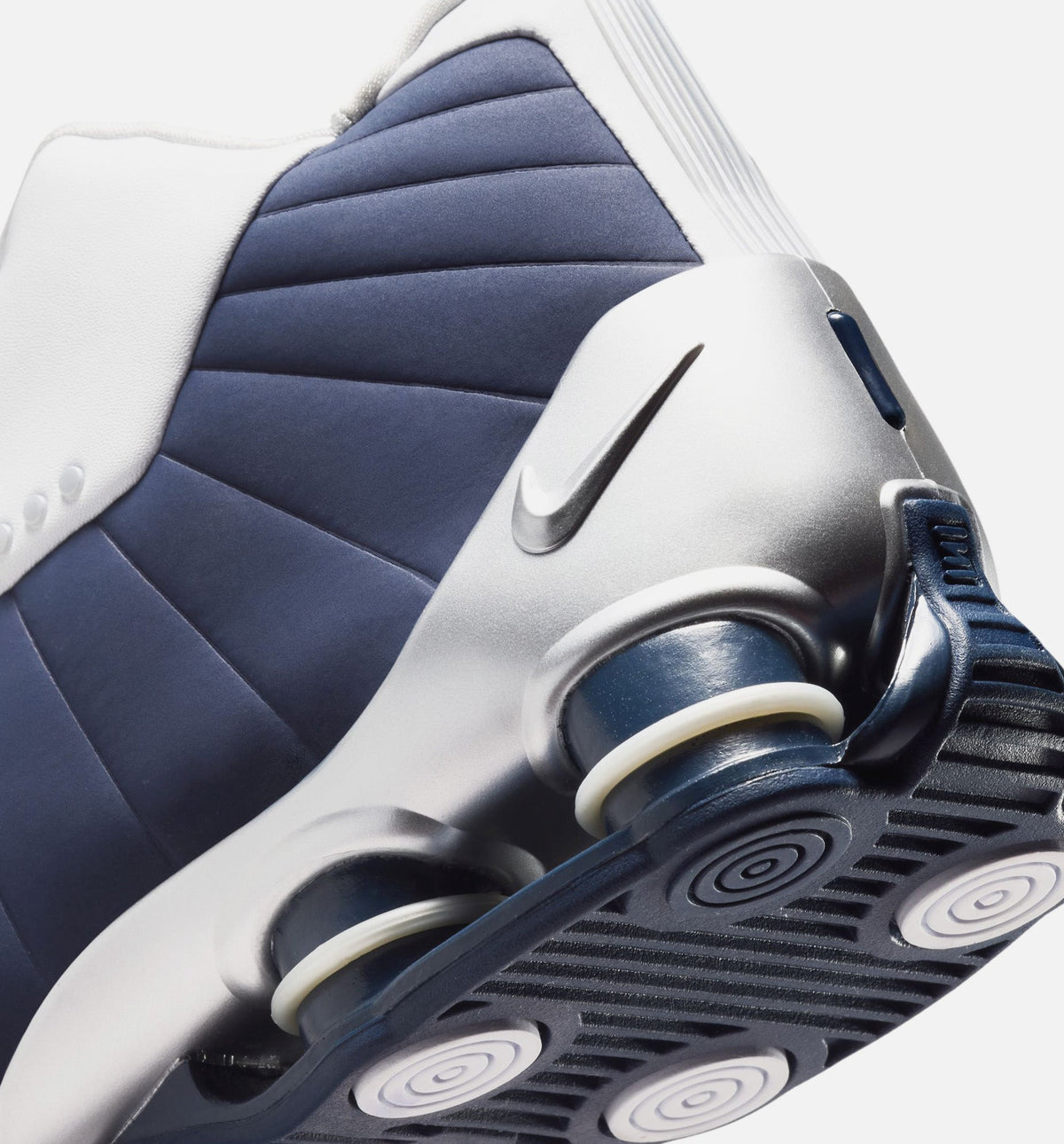 Shox BB4 Olympic 男子运动鞋 - 白/午夜藏青/金属银