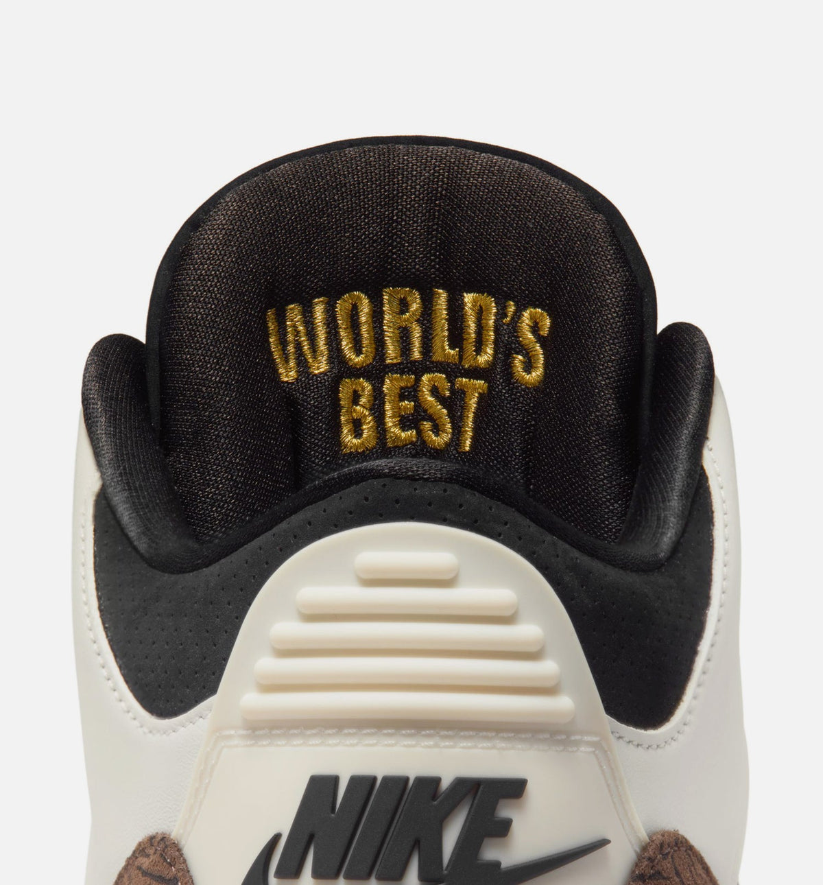 Air Jordan 3 Retro 男款生活方式运动鞋 - 帆白/黑色/大学红/淡象牙（Sail and University Red）