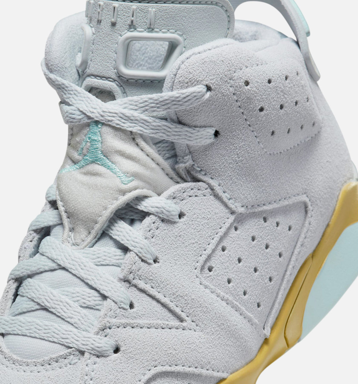 Air Jordan 6 Retro Pearl 小童运动鞋 - 纯铂白/冰川蓝/金属金