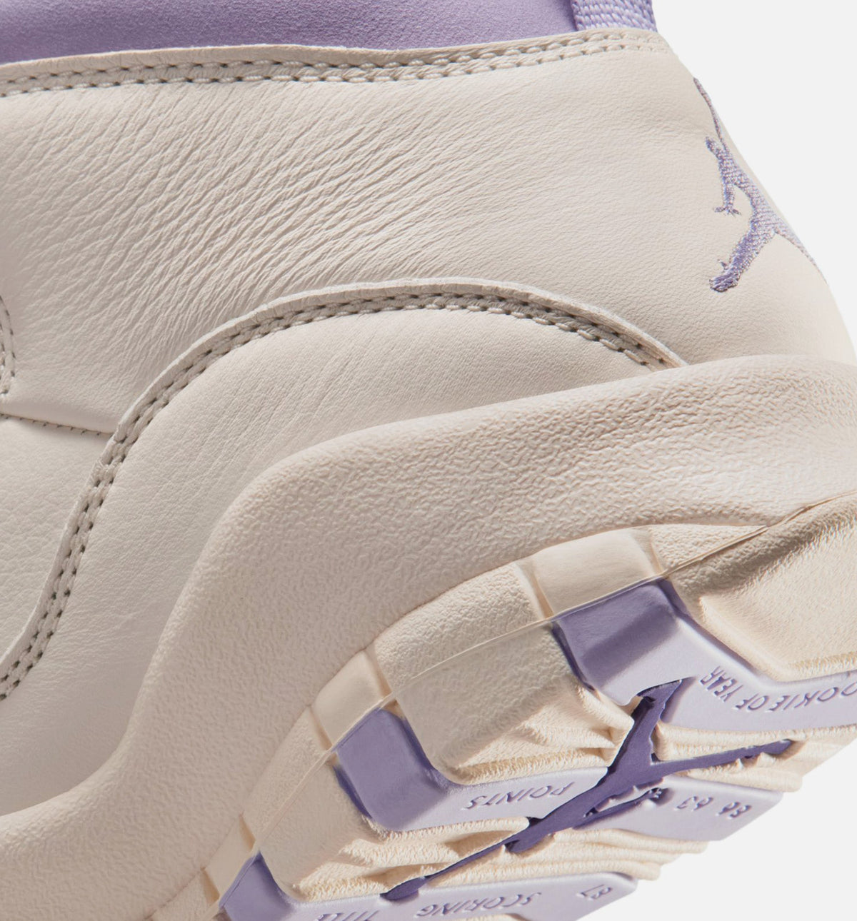 Air Jordan 10 Retro Hydrangeas 女子运动鞋 - 粉白/绣球花蓝/野葡萄紫