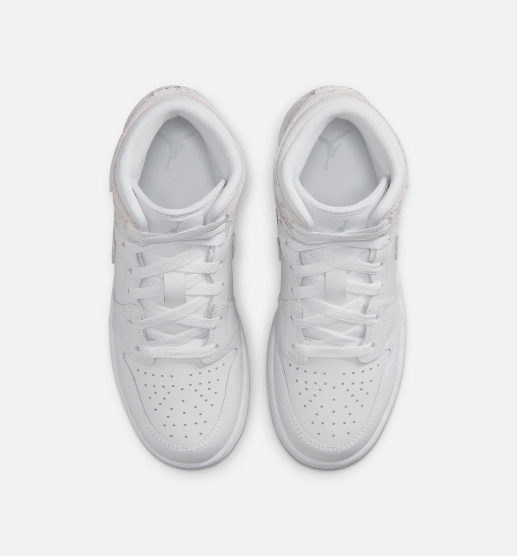 Air Jordan 1 Mid SE 青少年生活方式运动鞋 - 白/野地銀