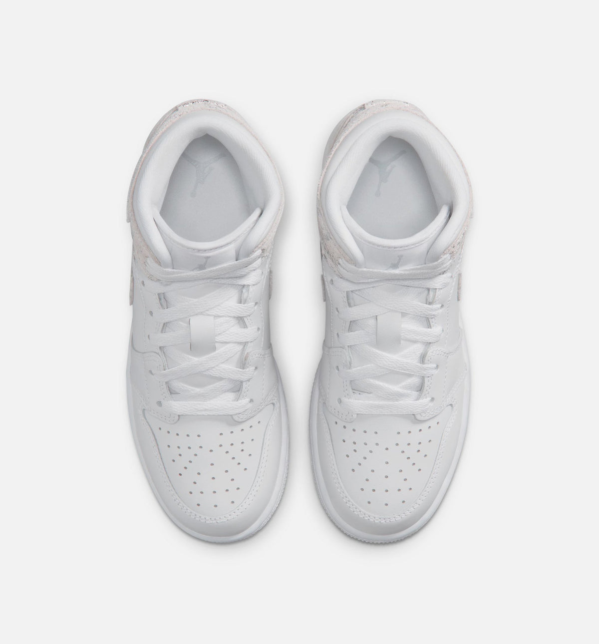 Air Jordan 1 Mid SE 青少年生活方式运动鞋 - 白/野地銀