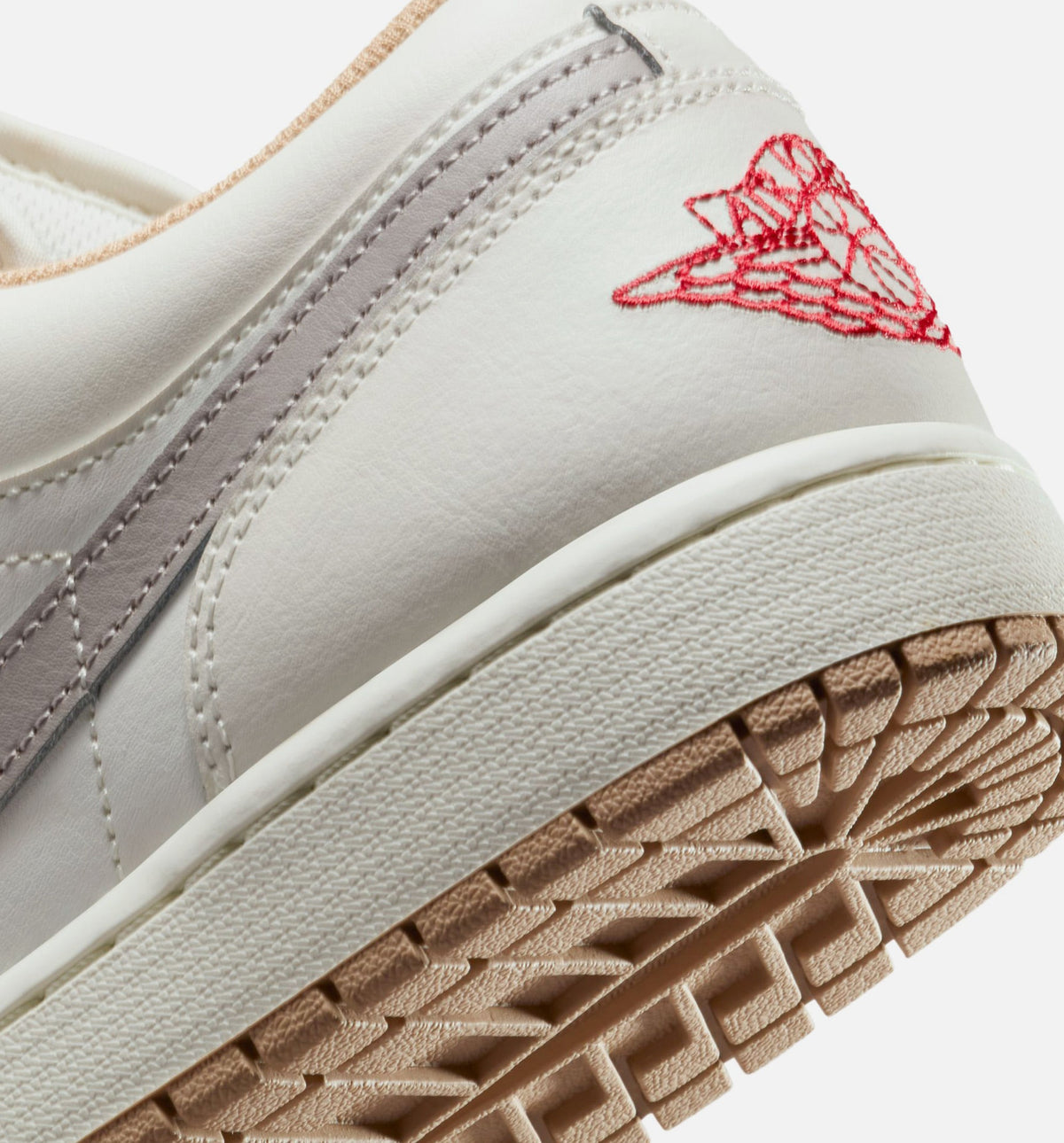 Air Jordan 1 Low 男款生活方式运动鞋 - 帆布白/火焰红/学院灰/麦秆
