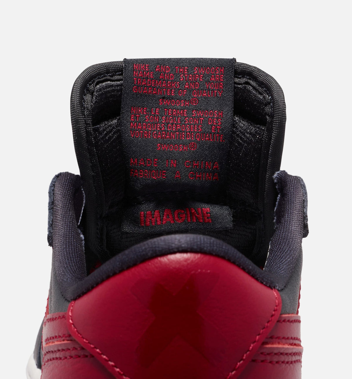 Air Jordan 1 Retro Low OG 大童生活方式运动鞋 - 黑色/大红/峰白（Banned）