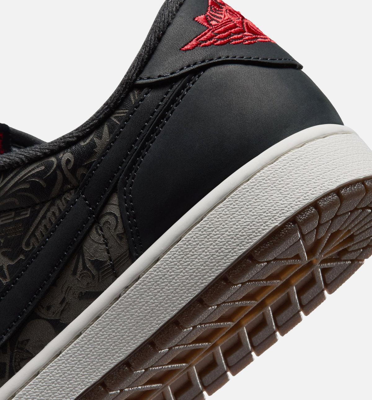 Air Jordan 1 Retro Low OG 男款生活方式运动鞋 - 黑色/大红/峰白（Laser Black And Varsity Red）