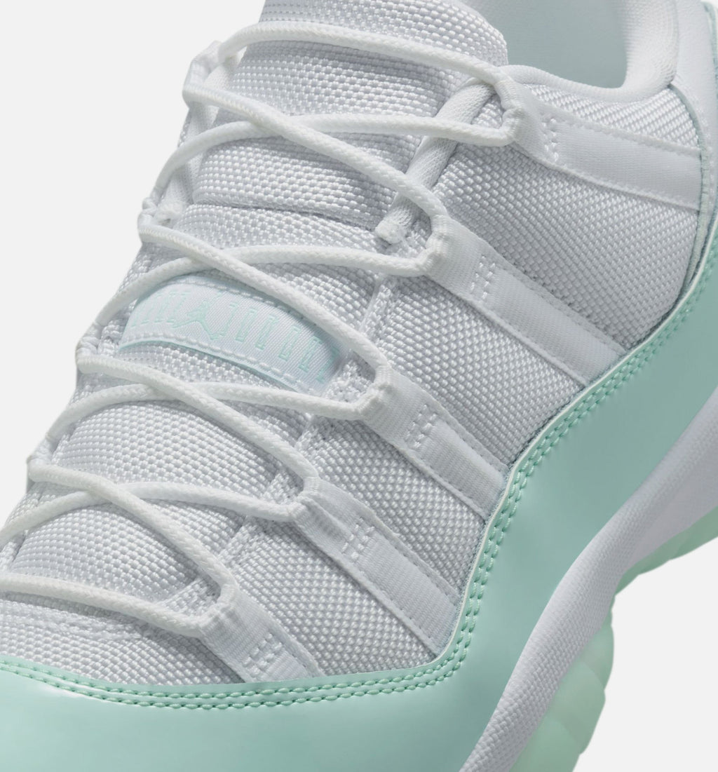 Air Jordan 11 Retro Low Igloo 女子运动鞋 - 白/冰窟青