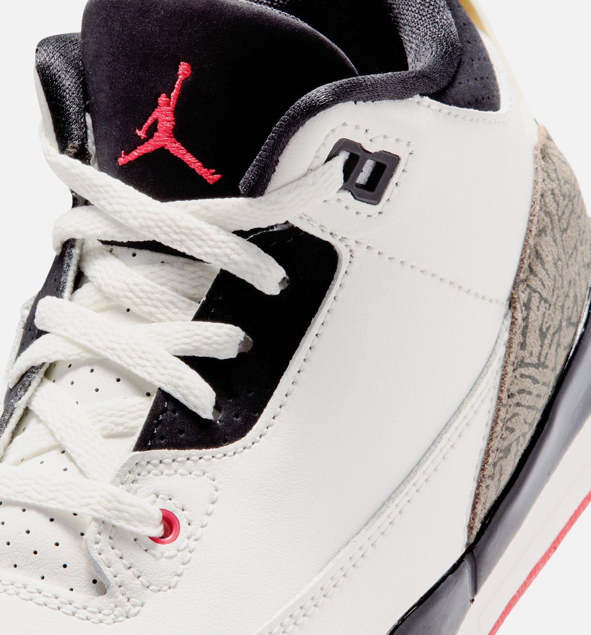 Air Jordan 3 Retro Sail and University Red 小童运动鞋 - 帆白/黑/大学红
