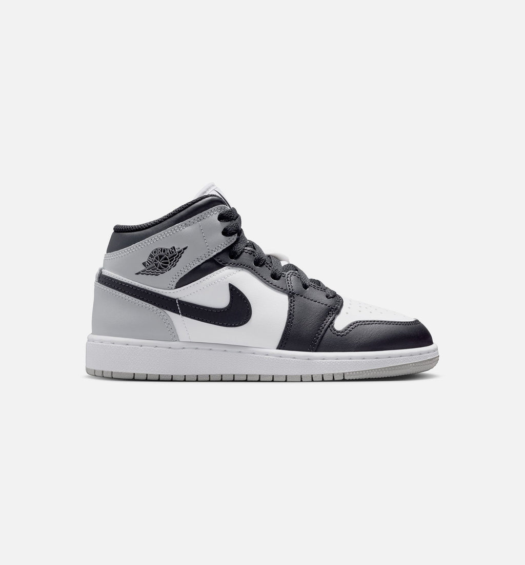 Air Jordan 1 Mid 青少年生活方式运动鞋 - 白/浅烟灰/黑