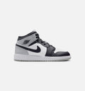 Air Jordan 1 Mid 青少年生活方式运动鞋 - 白/浅烟灰/黑