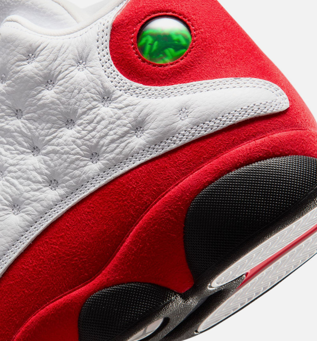 Air Jordan 13 Retro White and University Red 男子运动鞋 - 白/黑/真红