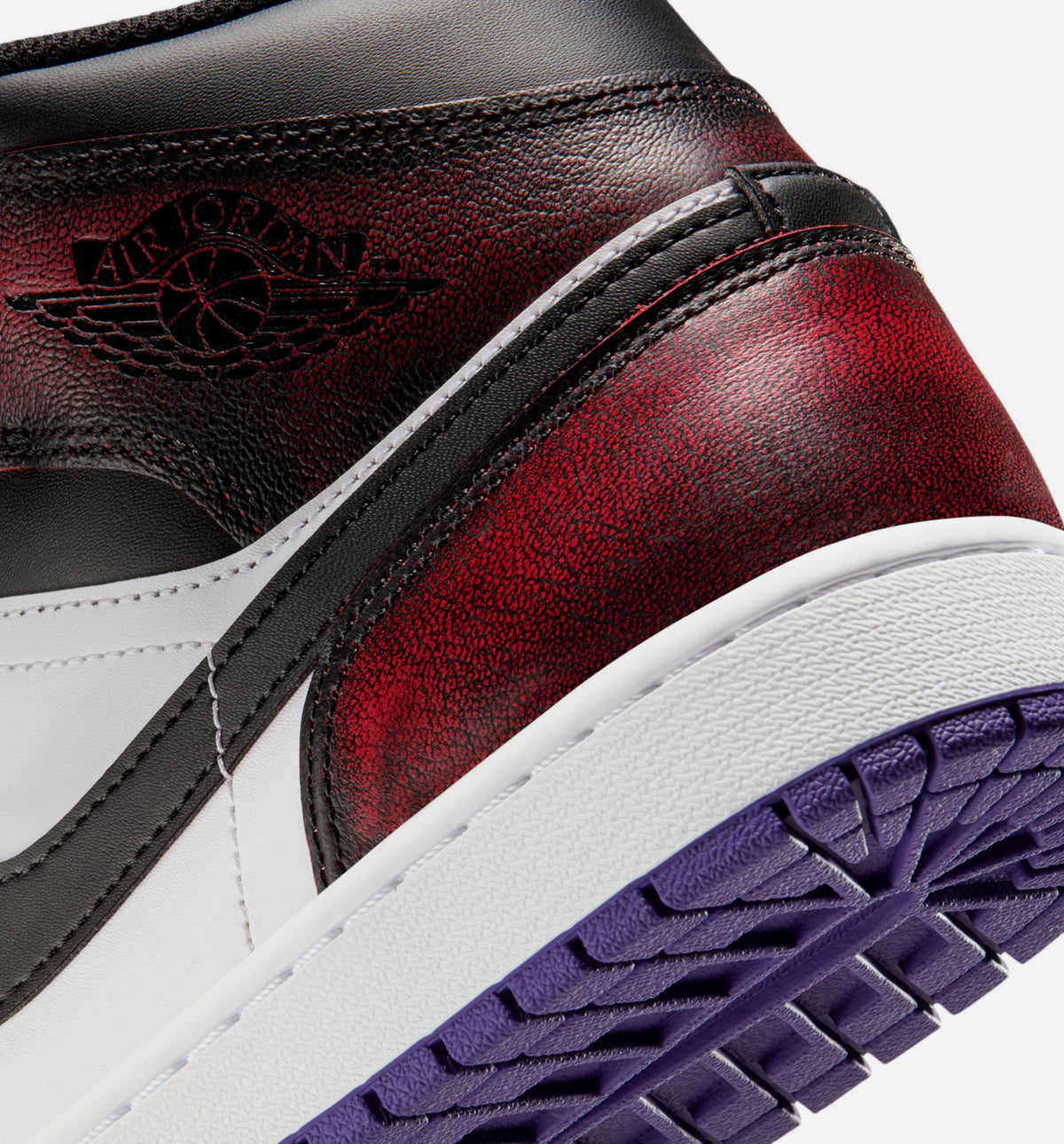 Air Jordan 1 Mid SE 男款生活方式运动鞋 - 真红/白/球场紫/黑