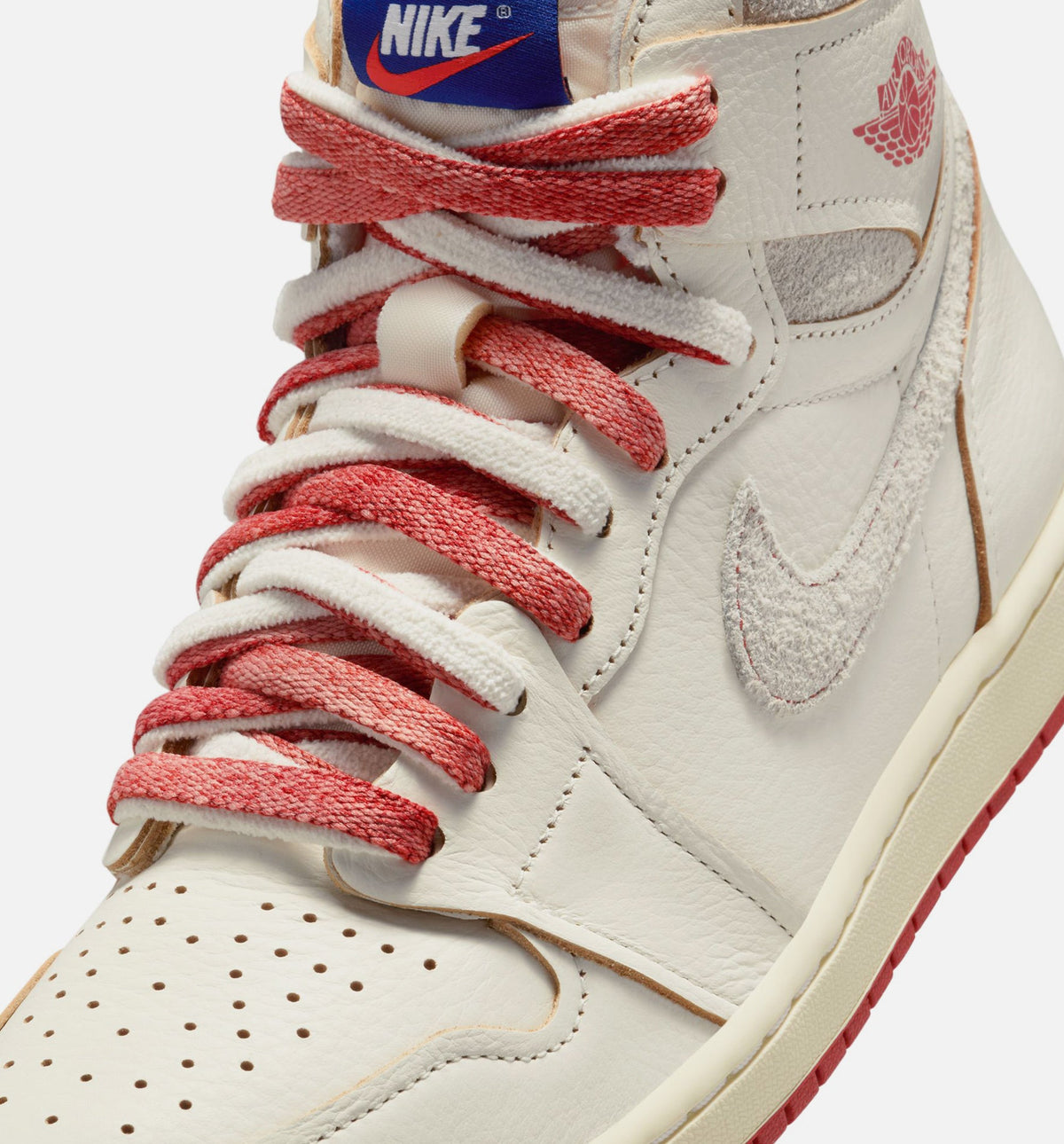 Air Jordan 1 High OG Rare Air Cinnabar 女子运动鞋 - 帆白/朱砂红/浅骨白