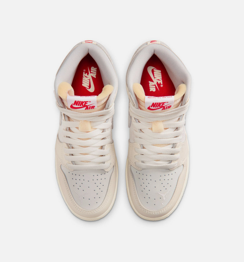 Air Jordan 1 Retro High OG 大童生活方式运动鞋 - 帆白/大学红/淡象牙/橘芒山白/幻影（Sail）