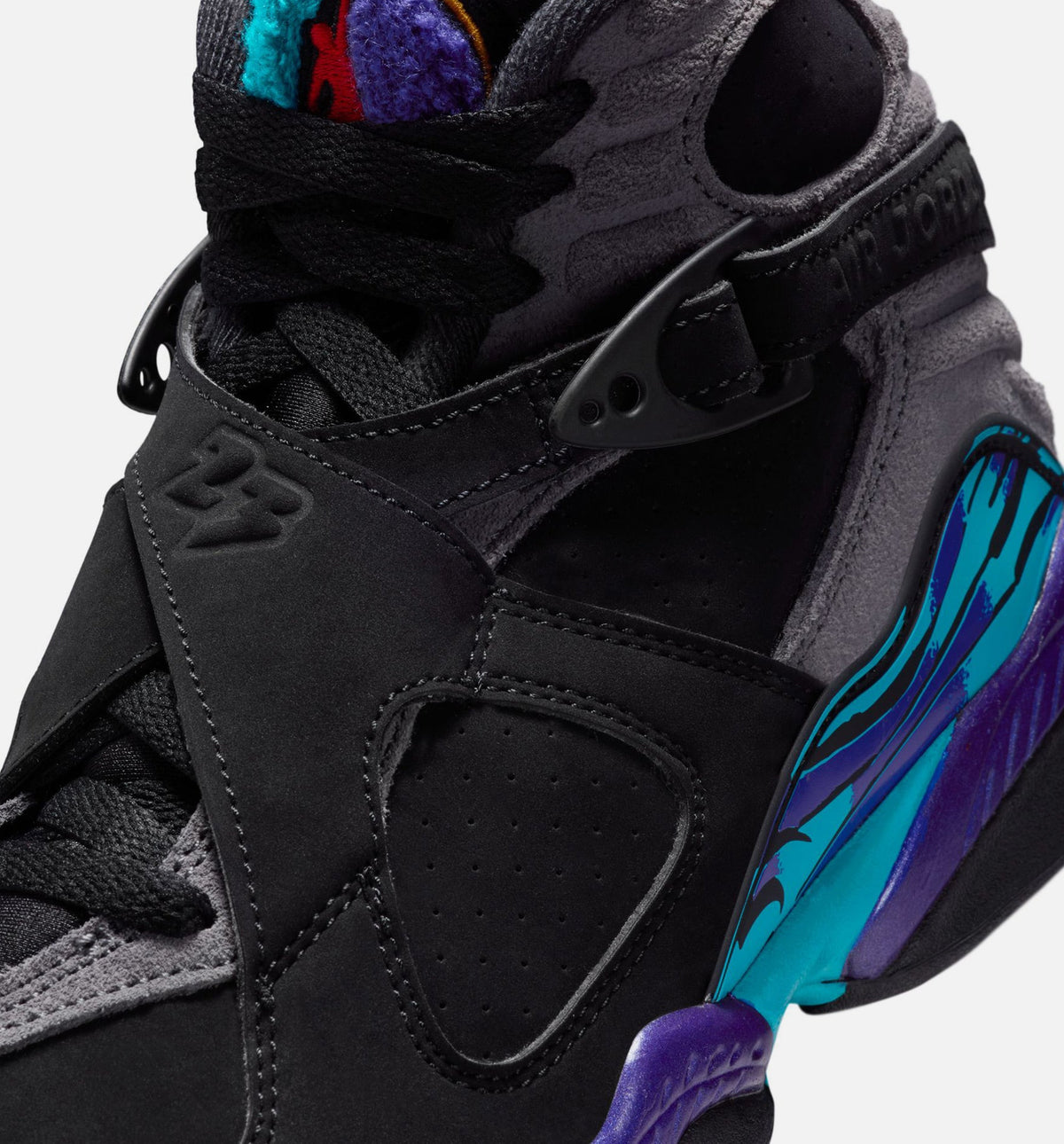 Air Jordan 8 Retro Aqua 大童运动鞋 - 黑/多彩/亮紫