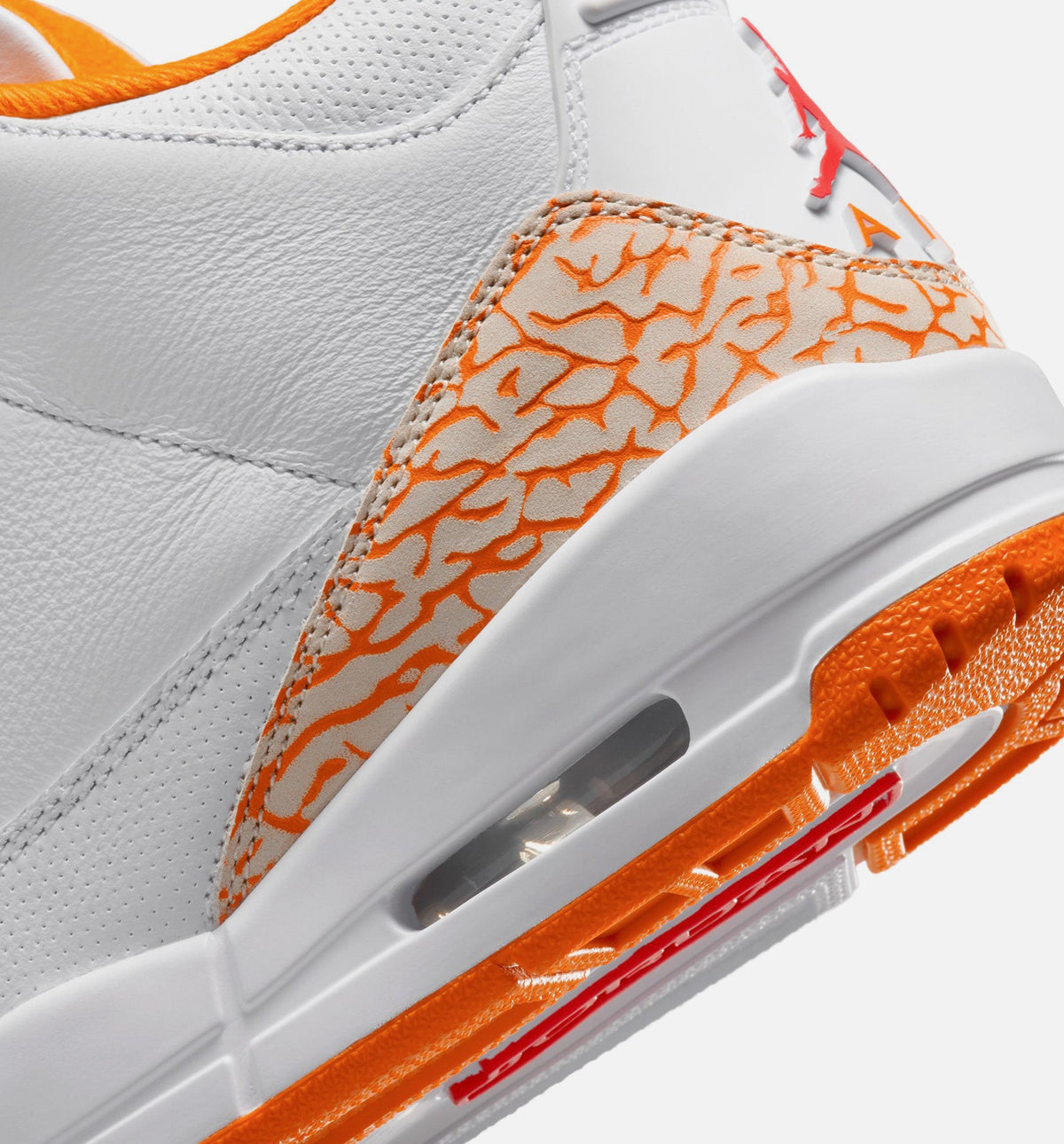 Air Jordan 3 Retro 女款生活方式运动鞋 - 白色/多彩橙柚（Orange Citrus）