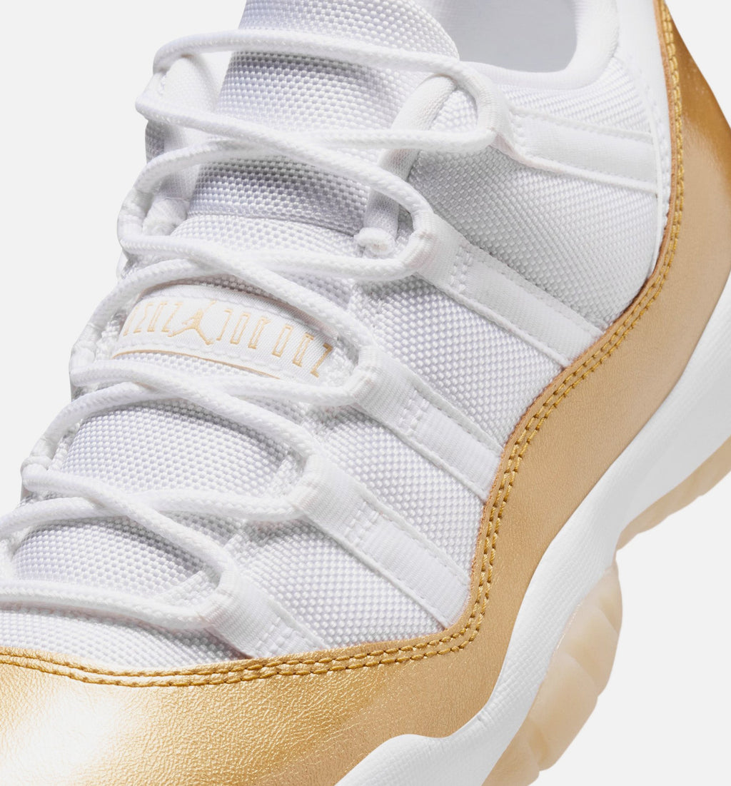 Air Jordan 11 Retro Low Mother's Day 女子运动鞋 - 白/金属金/队金